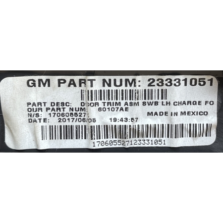 O2 CADILLAC ESCALADE IV 2014 -  BOCZEK DRZWI LEWY TYŁ 23331051