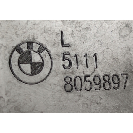 MOCOWANIE HALOGENU LEWY PRZÓD BMW X1 F48 8059897