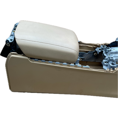 B1 PORSCHE MACAN S 2015 PODŁOKIETNIK TUNEL 95B863241