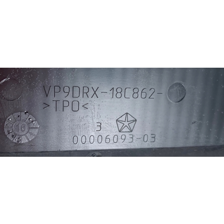 U1 DODGE RAM 1500 IV LIFT 14- OSŁONA DESKI CZUJNIK TEMP. VP9DRX-18C862