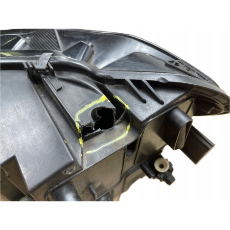 VW TOURAN II 5TA LAMPA PRAWA PRZÓD FULL LED 5TB941036C