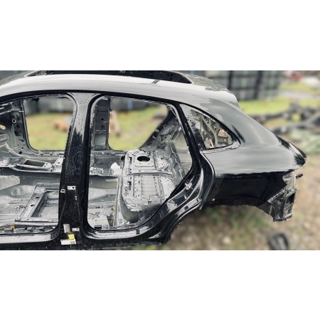 B1 PORSCHE MACAN S 2015 ĆWIARTKA BŁOTNIK LEWY TYŁ TYLNY A1 041