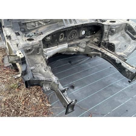 U7B HYUNDAI PALISADE ĆWIARTKA PODŁUŻNICA PRAWA PRZÓD KIELICH
