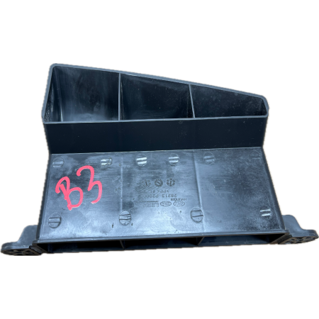 B3 KIA CARNIVAL IV 20 - DOLOT FILTRA POWIETRZA KIEROWNICA LEWA 28213-P2000