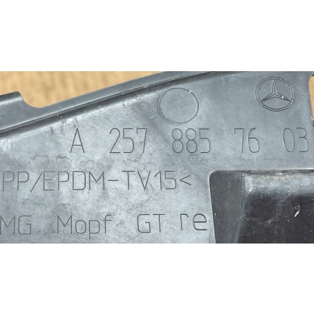 MERCEDES W 257 CLS AMG ŚLIZG MOCOWANIE ZDERZAKA PRAWY PRZÓD A2578857603