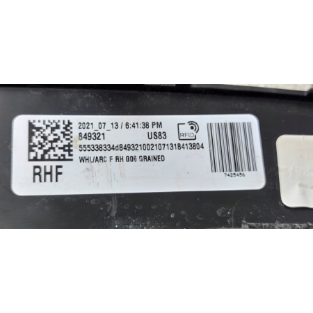 BMW X6 G06 LISTWA BŁOTNIKA PRAWA TYŁ 7441064