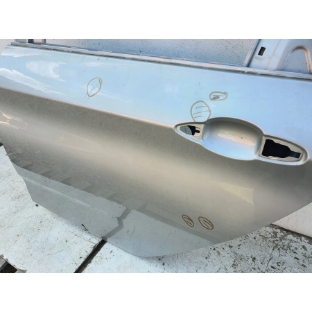 BMW II 2 F45 DRZWI LEWE TYŁ TYLNE