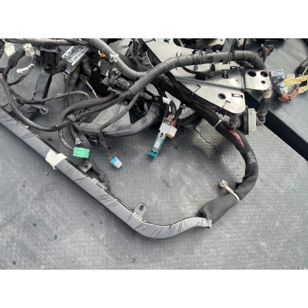 P8 GMC YUKON XL DENALI IV 2015 -  6.2 WIĄZKA INSTALACJA 84560223 84320589