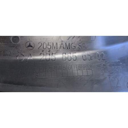 MERCEDES 205 AMG LISTWA ZDERZAKA LEWA A2058856502