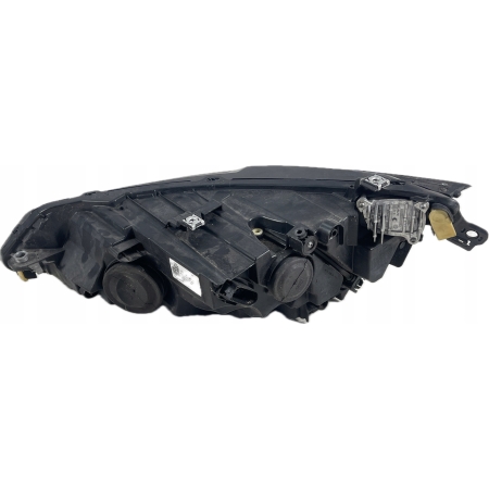 LAMPA PRZÓD PRAWA VW GOLF VIII FULL LED 5H1941006 26.06.20