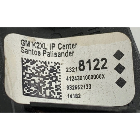 P2 CADILLAC ESCALADE IV 2014 - 6,2 V8 LISTWA DEKOR DESKI KONSOLI 23218122