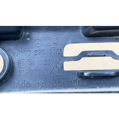 MERCEDES A-KLASA W177 ŚLIZG MOCOWANIE ZDERZAKA TYŁ PRAWY  A1778851000