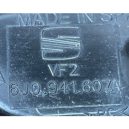 SEAT IBIZA IV ZAŚLEPKA DEKIELEK LAMPY PRZÓD LEWA 6J0941607A