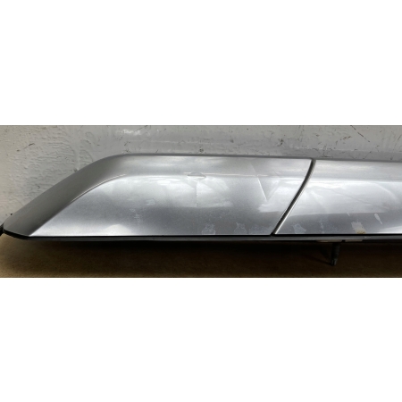 P2 CADILLAC ESCALADE IV 2014 - RELINGI DACHOWE KOMPLET 84393979 84393978