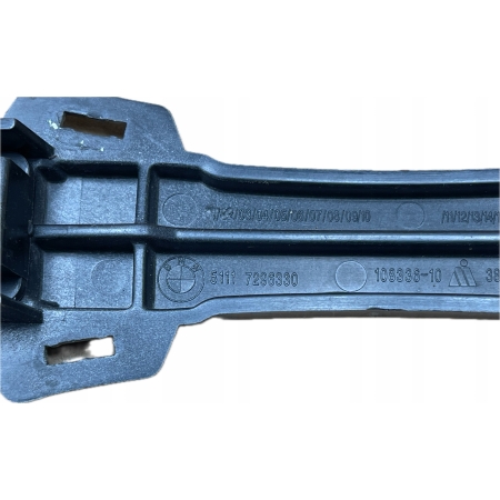 BMW F20 F21 LIFT LCI ŚLIZG ZDERZAKA PRAWY PRZÓD PRZEDNI MOCOWANIE 7296330