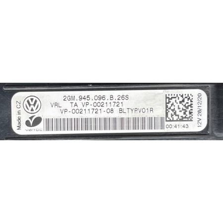 VW T-CROSS 2GM LAMPA PRAWA TYŁ TYLNA BŁOTNIKA 2GM945096B