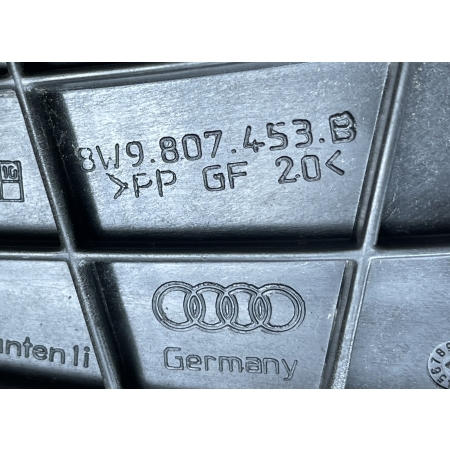 AUDI A4 B9 KOMBI ŚLIZG MOCOWANIE ZDERZAKA LEWY TYŁ 8W9807453B