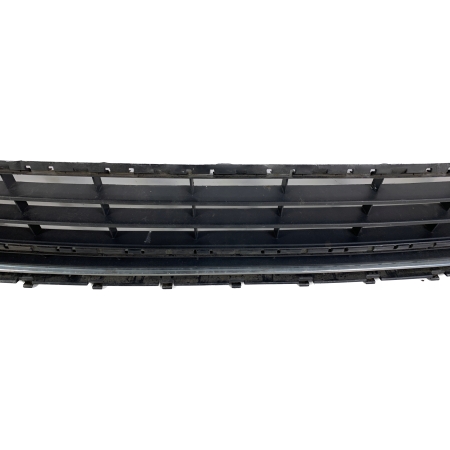 KRATKA ZDERZAKA PRZÓD VW GOLF VII 5G0853677A