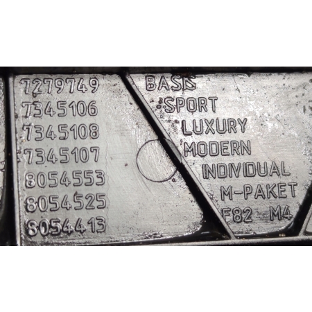 LISTWA PROGOWA BMW F33 INDIVIDUAL 8054554