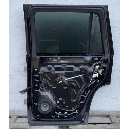 O2 CADILLAC ESCALADE IV 2014 - DRZWI PRAWE TYŁ TYLNE KOMPLETNE GBA