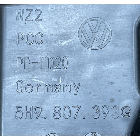 VW GOLF VIII KOMBI ŚLIZG MOCOWANIE ZDERZAKA LEWY TYŁ 5H9807393G