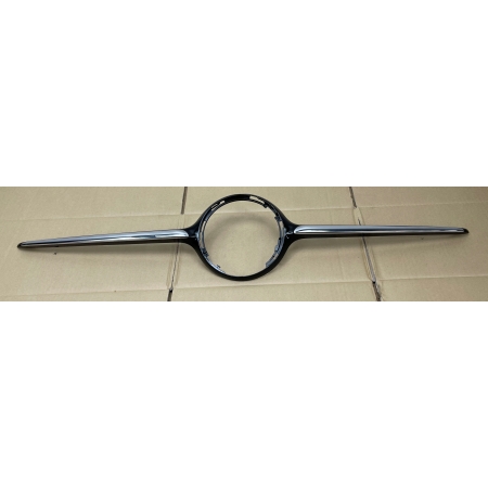 MERCEDES C-KLASA W206 AMG LISTWA GRILLA ATRAPY A2068885000