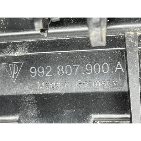 PORSCHE 911 992 ŚLIZG MOCOWANIE ZDERZAKA TYŁ 992807900A