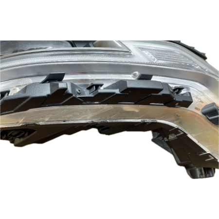 B3 KIA CARNIVAL IV 2020 - LAMPA PRAWA PRZÓD PRZEDNIA LED USA 92102-14000