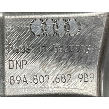 AUDI Q4 E-TRON KRATKA PRAWA ZDERZAKA PRZÓD 89A807682