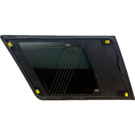 O2 CADILLAC ESCALADE IV 2014 -  PRAWA SZYBA KAROSERYJNA WERSJA KRÓTKA