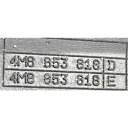 AUDI Q8 4M8 LISTWA BŁOTNIKA PRAWA TYŁ 4M8853818D