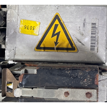 BMW E30 E32 E34 LAMPA XENON BOSCH 1305300097