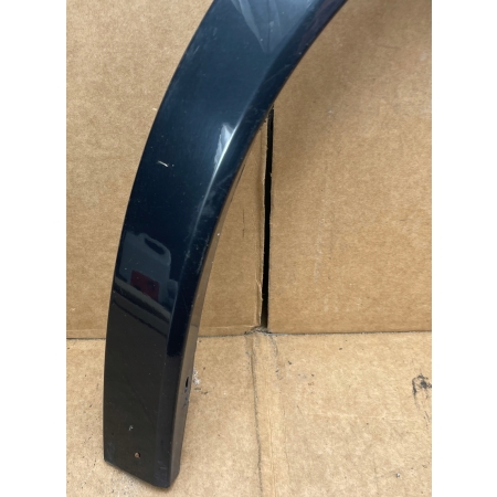 K96 BMW X1 U11 LISTWA BŁOTNIKA PRAWY TYŁ 5A01688