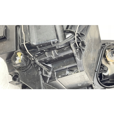 LAMPA LEWA VW SPORTSVAN LIFT 17- LED 517941005D