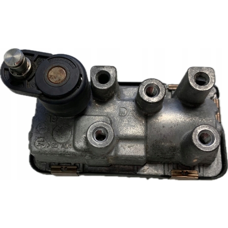 NASTAWNIK TURBOSPRĘŻARKI TURBO HELLA 6NW010430-04 49335-19411