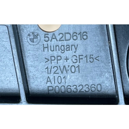 BMW G26 i4 2024 ŚLIZG ZDERZAKA PRAWY TYŁ MOCOWANIE 5A2D616