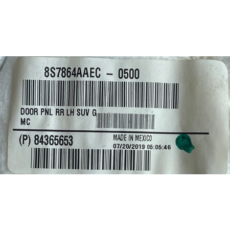 P8 GMC YUKON XL DENALI IV 2015 - BOCZEK DRZWI LEWY TYŁ TYLNY 84365653