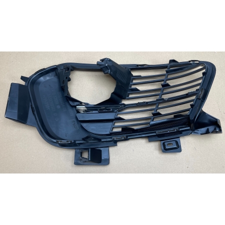 PEUGEOT 308 T9 LIFT 2017 - KRATKA ZDERZAKA PRAWA PRZÓD CHROM AA38255582