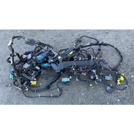 P2 CADILLAC ESCALADE IV 2014 - 6,2 V8 WIĄZKA INSTALACJA RAMY 23487859