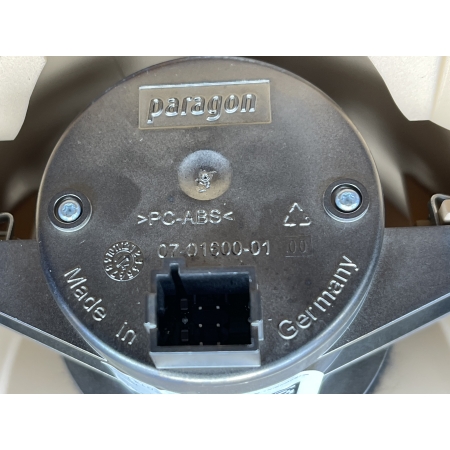 B1 PORSCHE MACAN S 2015 OSŁONA DESKI STOPER 95B858189C