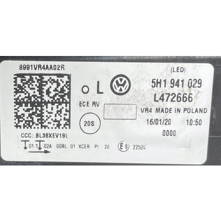 G8-16 VW GOLF VIII 19 - LAMPA LEWA PRZÓD FULL LED 5H1941029 16.01.20 10:50