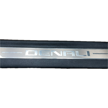 P8 GMC YUKON XL DENALI IV 2015 - OSŁONA PROGU LISTWA TYŁ LEWA 22884857