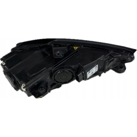 AUDI A3 8V LAMPA LEWA PRZÓD XENON 8V0941005C