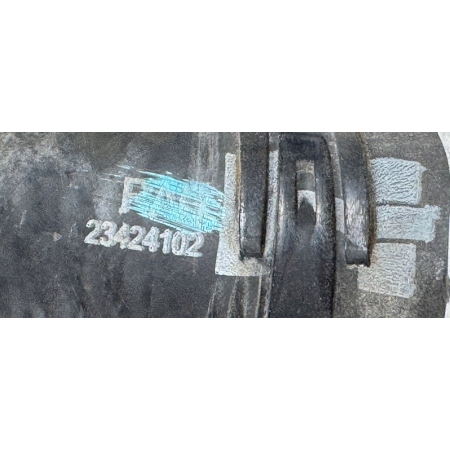 P2 CADILLAC ESCALADE IV 2014 - 6.2 V8 RURA WĄŻ PRZEWÓD WODY PŁYNU 23424102