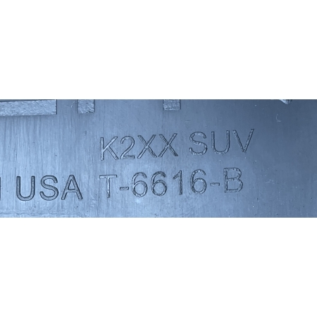 O2 CADILLAC ESCALADE IV 2014 -  LEWA DOLNA OSŁONA SŁUPKA B GM 7448