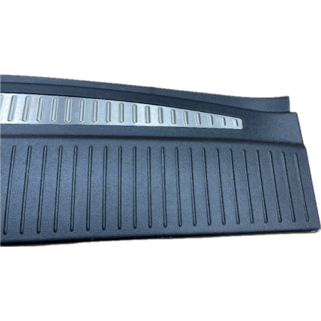 O2 CADILLAC ESCALADE IV 2014 -  OSŁONA ZAMKA BAGAŻNIKA 22886552 22826478