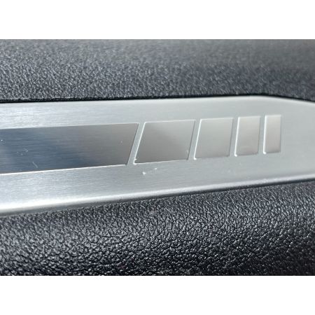 BMW 1 F40 M-PAKIET LISTWA NAKŁADKA PROGOWA PRZÓD 7469183