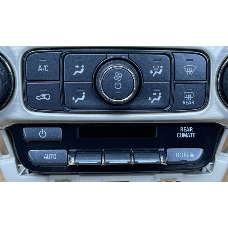 P8 GMC YUKON XL DENALI IV 2015 - PANEL STEROWANIA KLIMATYZCJI 84258727