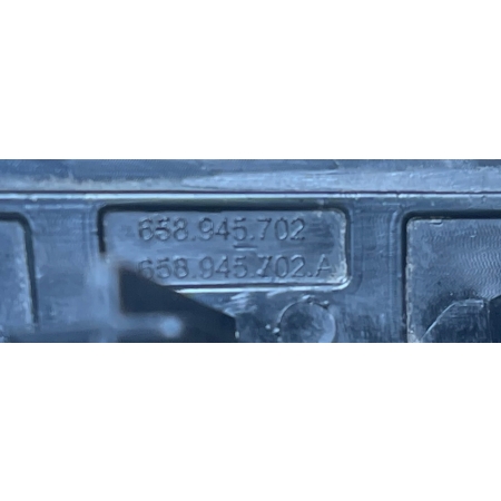 SKODA KAMIQ ODBLASK PRAWY ZDERZAKA TYŁ 658945702 OEM