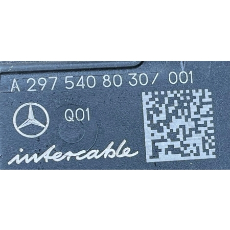 MERCEDES EQS V297 SKRZYNKA BEZPIECZNIKÓW A2975408030